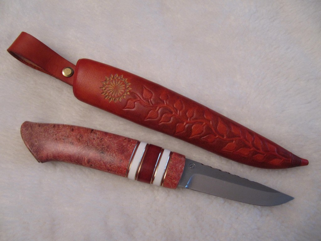 95mm AEB-L blade ash burl corian red fibre engraved and decorated sheath1
