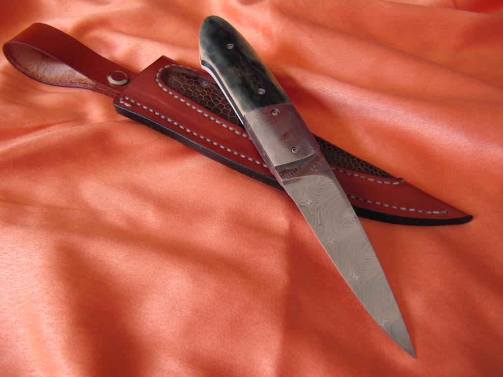 Gentlemen knife Twist damast Mammoth tusk ostrich skin1
